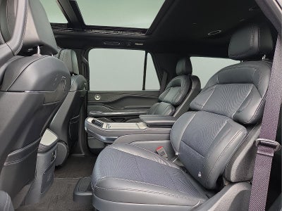 2027 Lincoln Navigator Reserve
