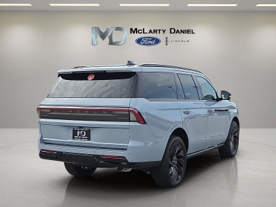 2027 Lincoln Navigator Reserve
