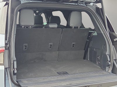 2027 Lincoln Navigator Reserve