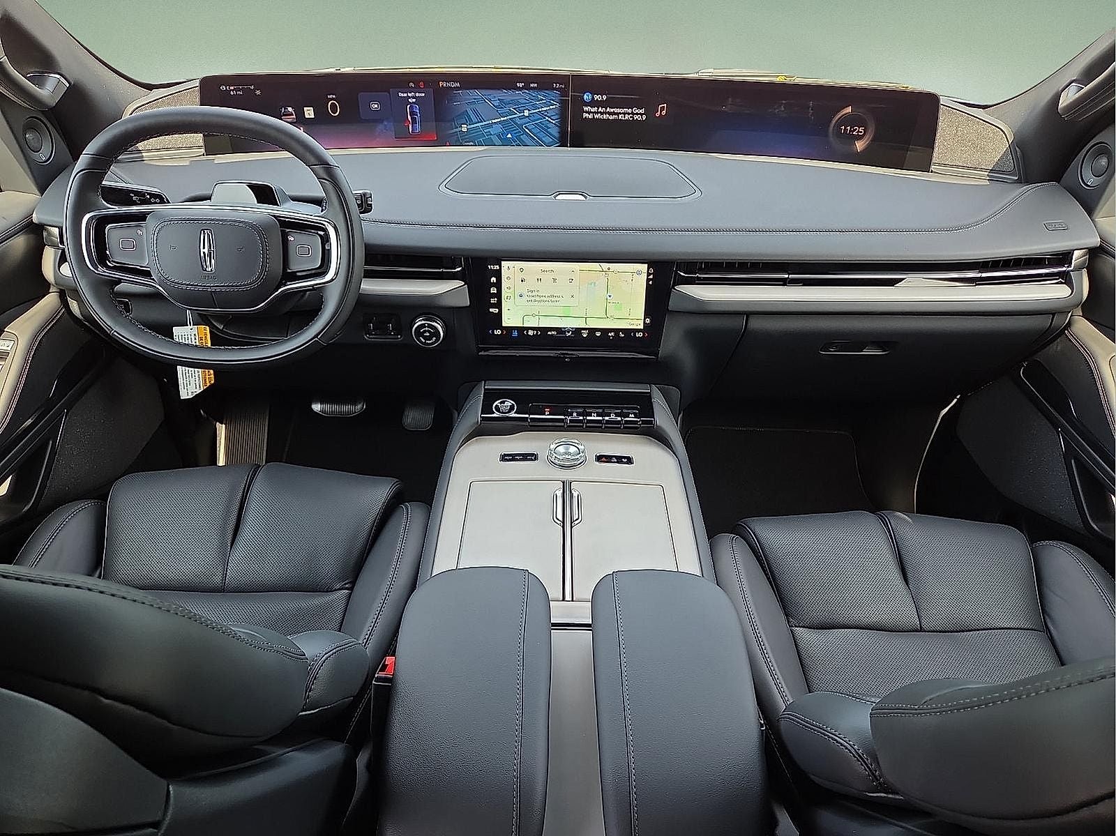 2027 Lincoln Navigator Reserve