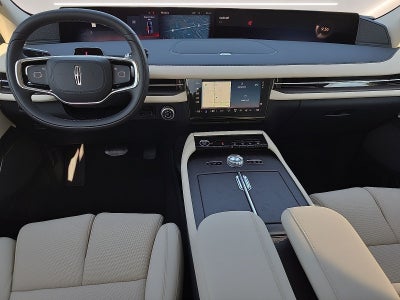 2027 Lincoln Navigator Reserve