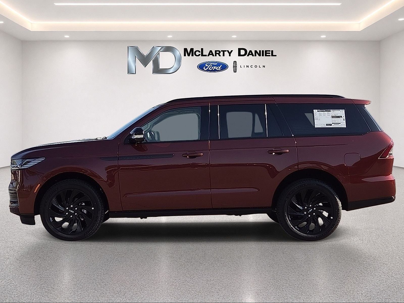2027 Lincoln Navigator Reserve