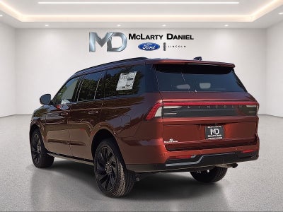2027 Lincoln Navigator Reserve
