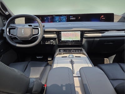 2027 Lincoln Navigator Reserve