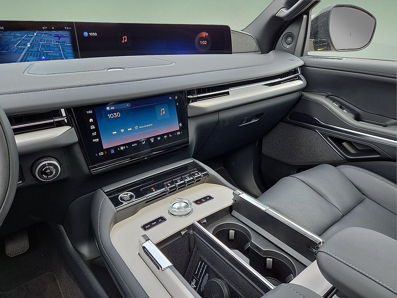 2027 Lincoln Navigator Reserve