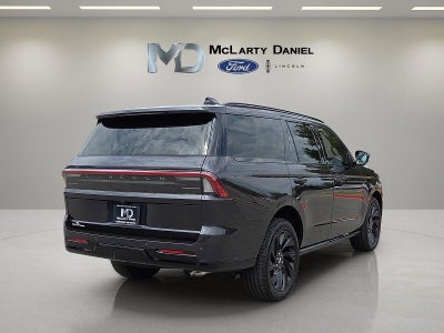 2027 Lincoln Navigator Reserve