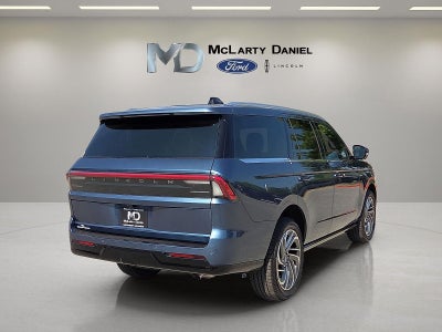 2027 Lincoln Navigator Reserve