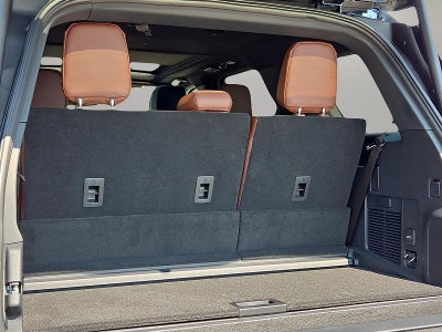 2027 Lincoln Navigator Reserve