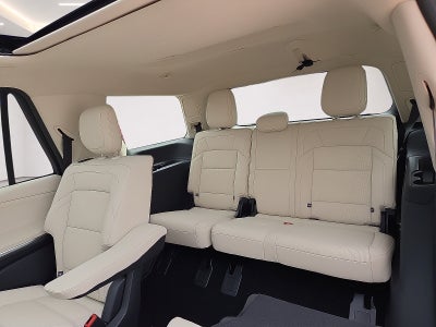2027 Lincoln Navigator Reserve