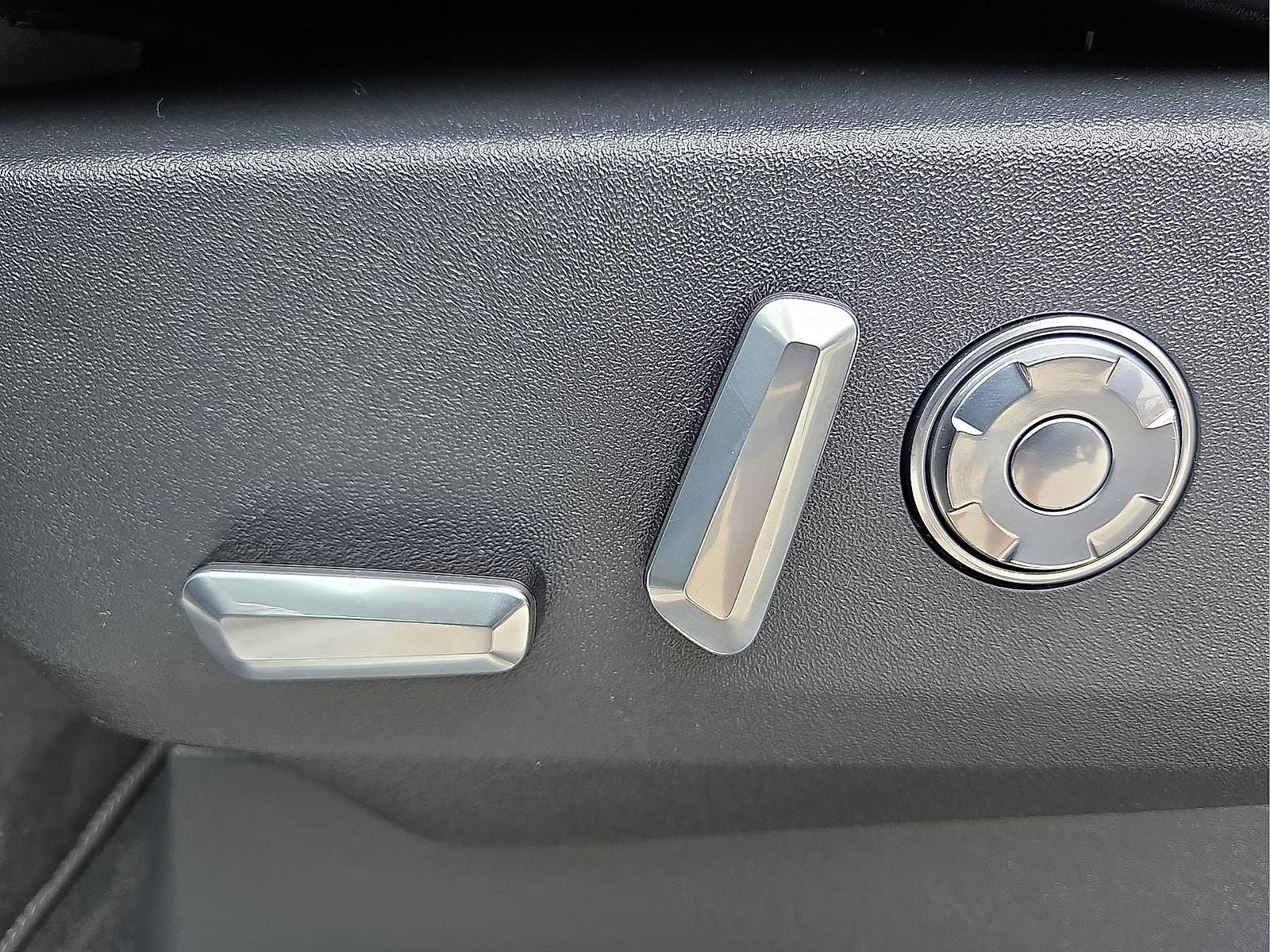 2026 Lincoln Navigator Premiere