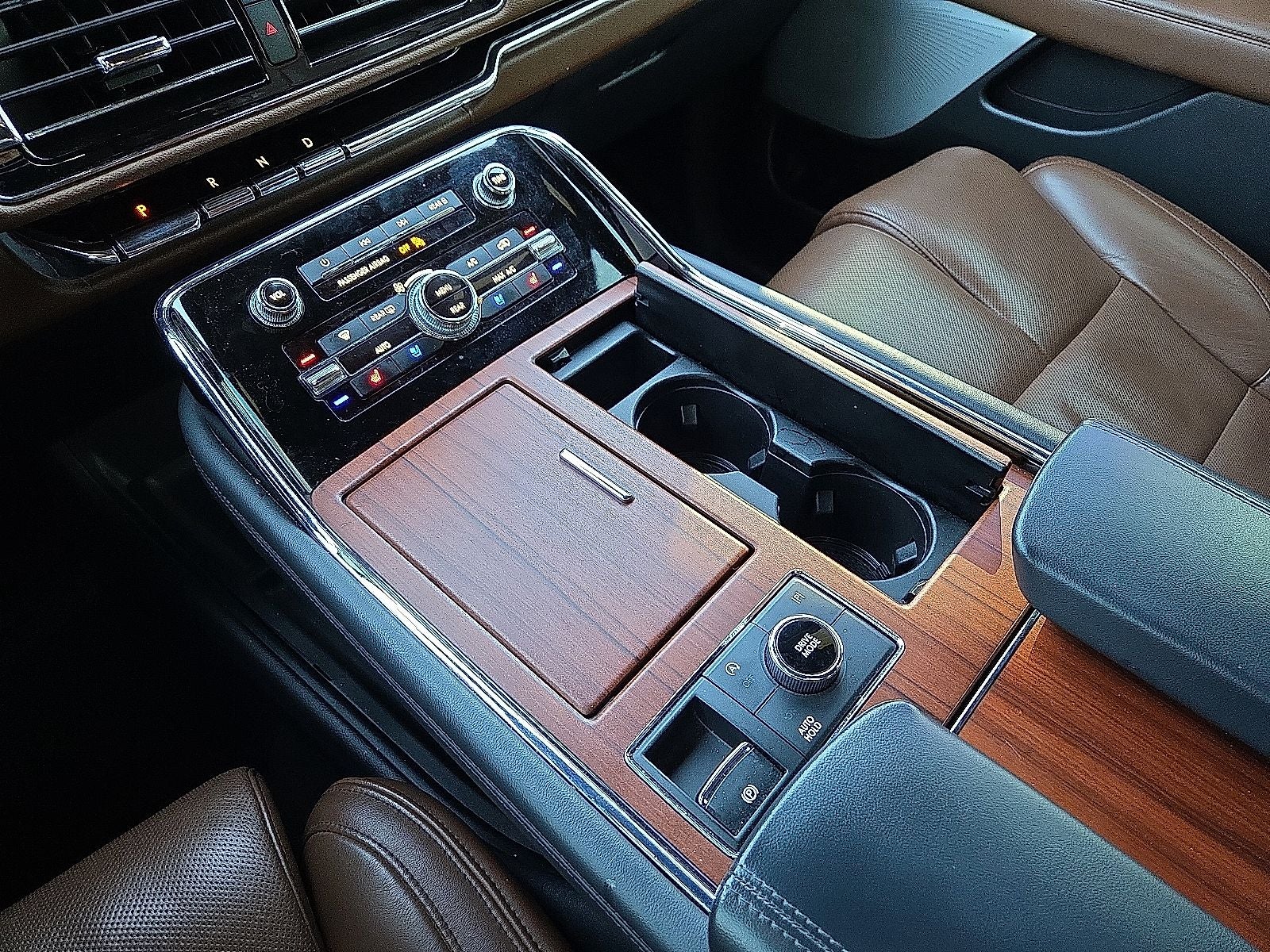 2024 Lincoln Navigator L L Reserve