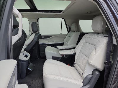 2025 Lincoln Navigator L Reserve