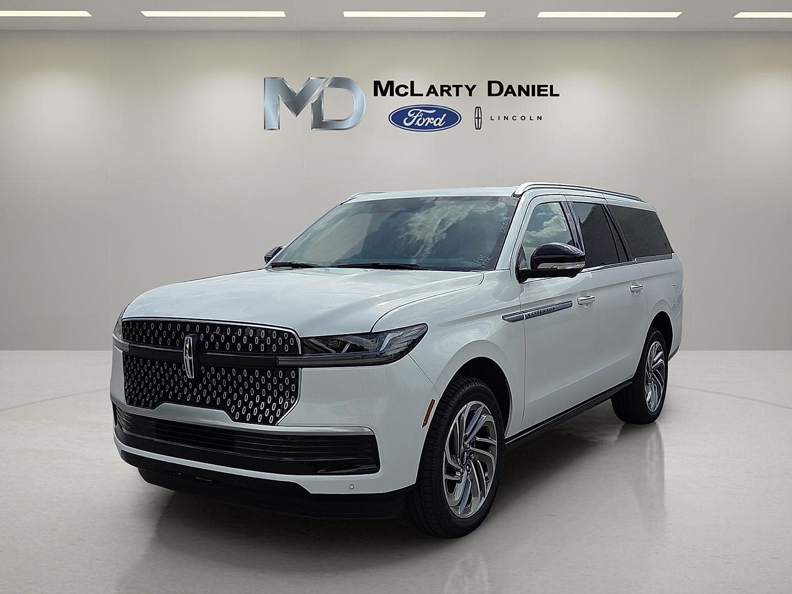 2026 Lincoln Navigator L Reserve