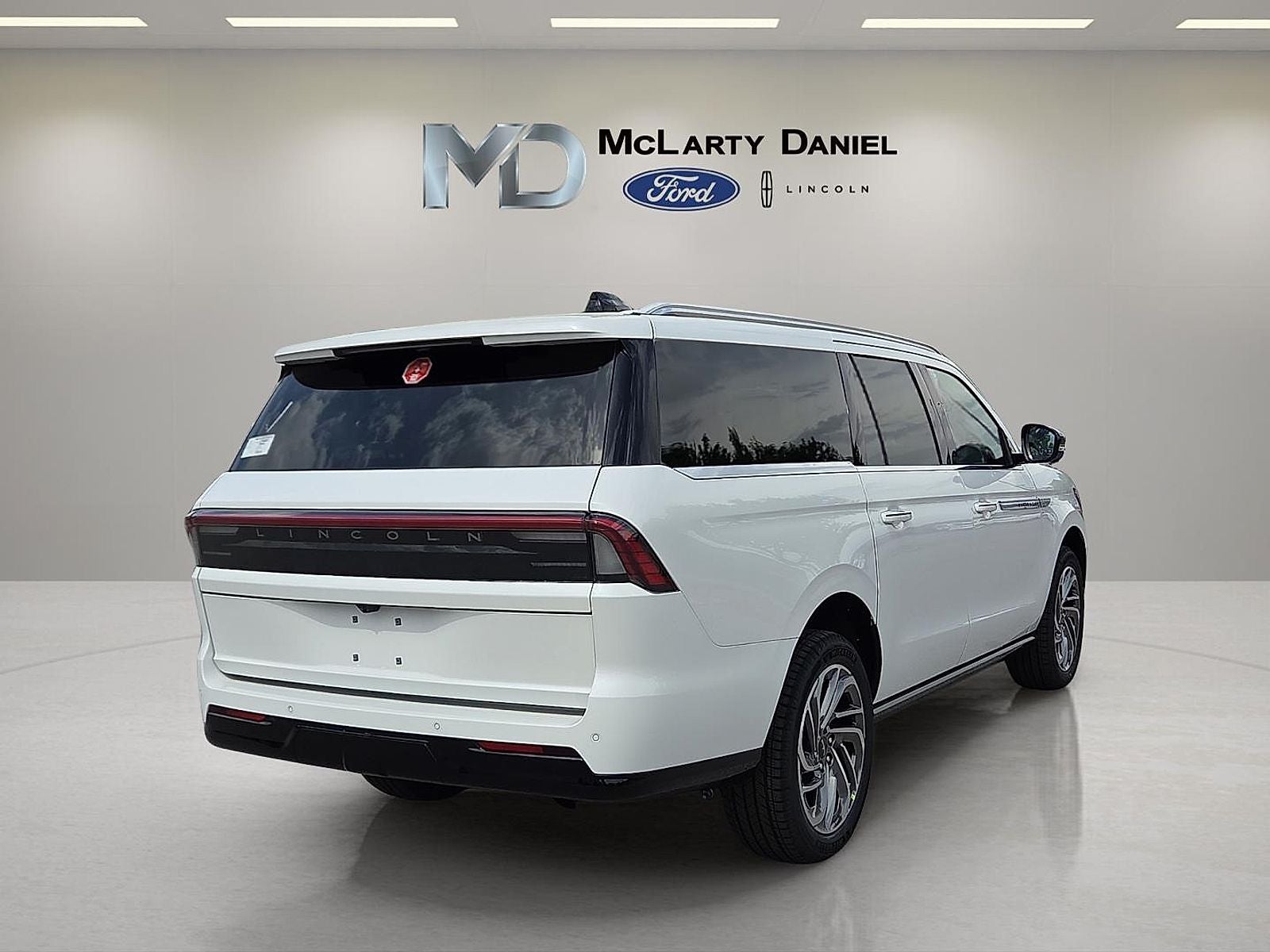 2026 Lincoln Navigator L Reserve