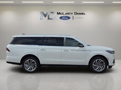 2026 Lincoln Navigator L Reserve