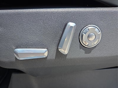 2027 Lincoln Navigator L Reserve