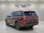 2027 Lincoln Navigator L Reserve