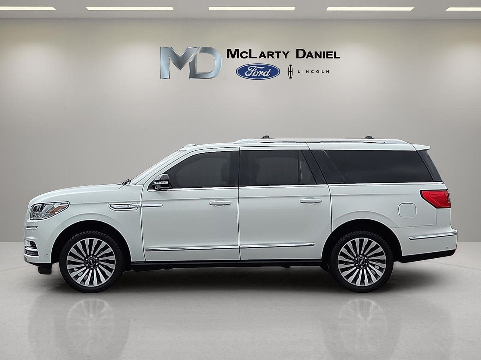 2021 Lincoln Navigator L Reserve