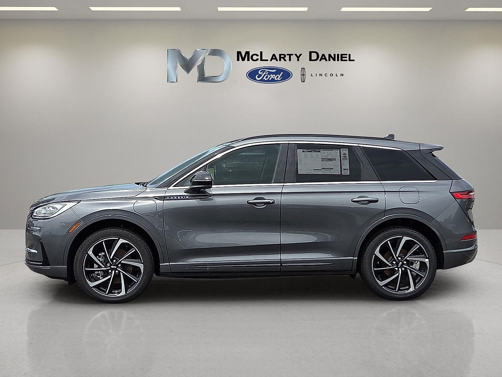 2025 Lincoln Corsair Plug-In Hybrid Grand Touring