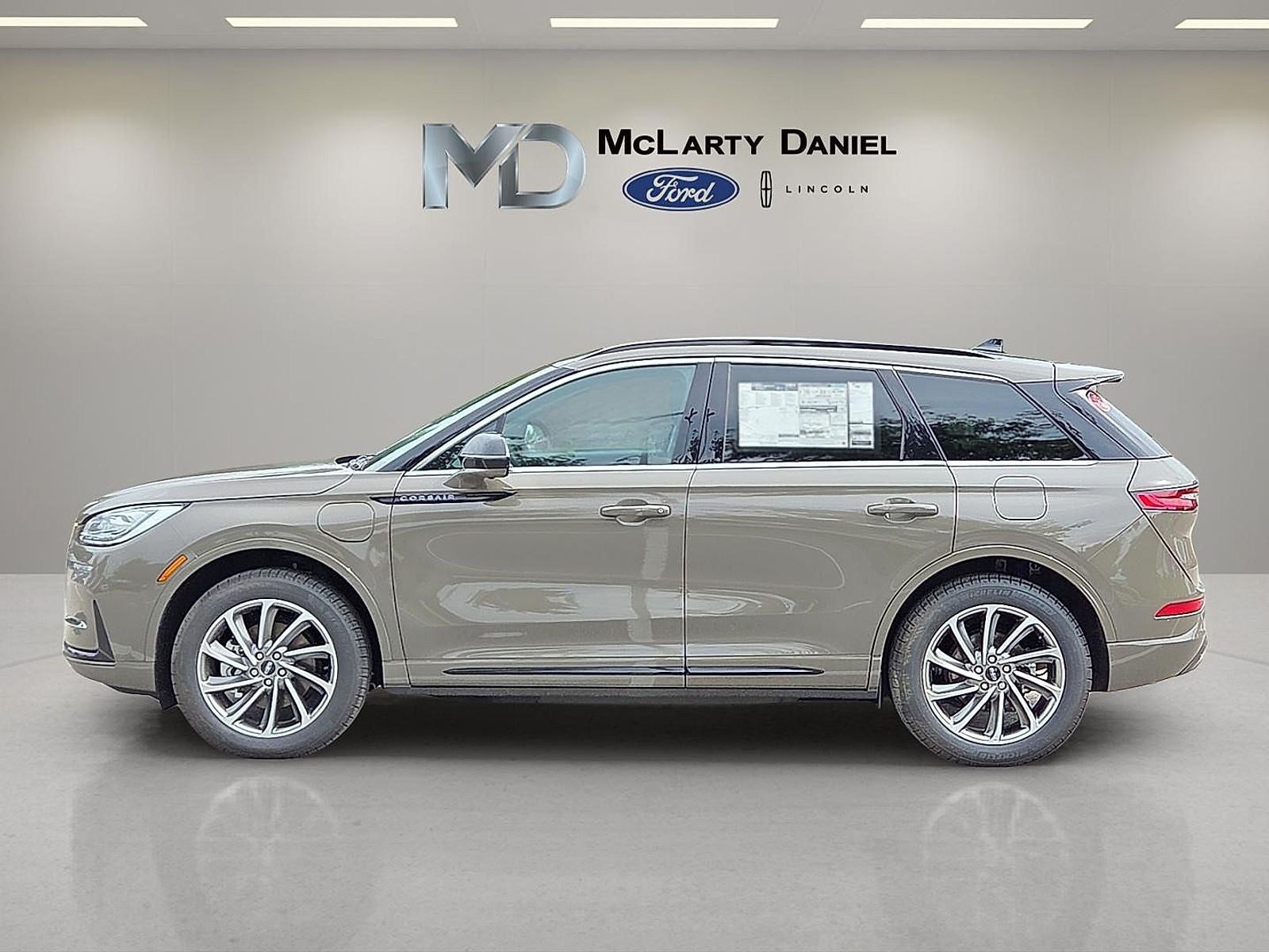 2025 Lincoln Corsair Plug-In Hybrid Grand Touring