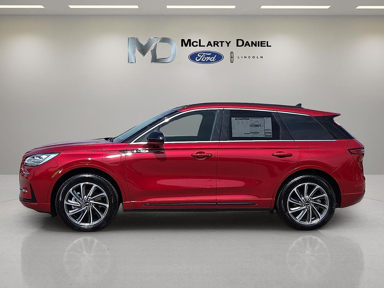 2025 Lincoln Corsair Plug-In Hybrid Grand Touring