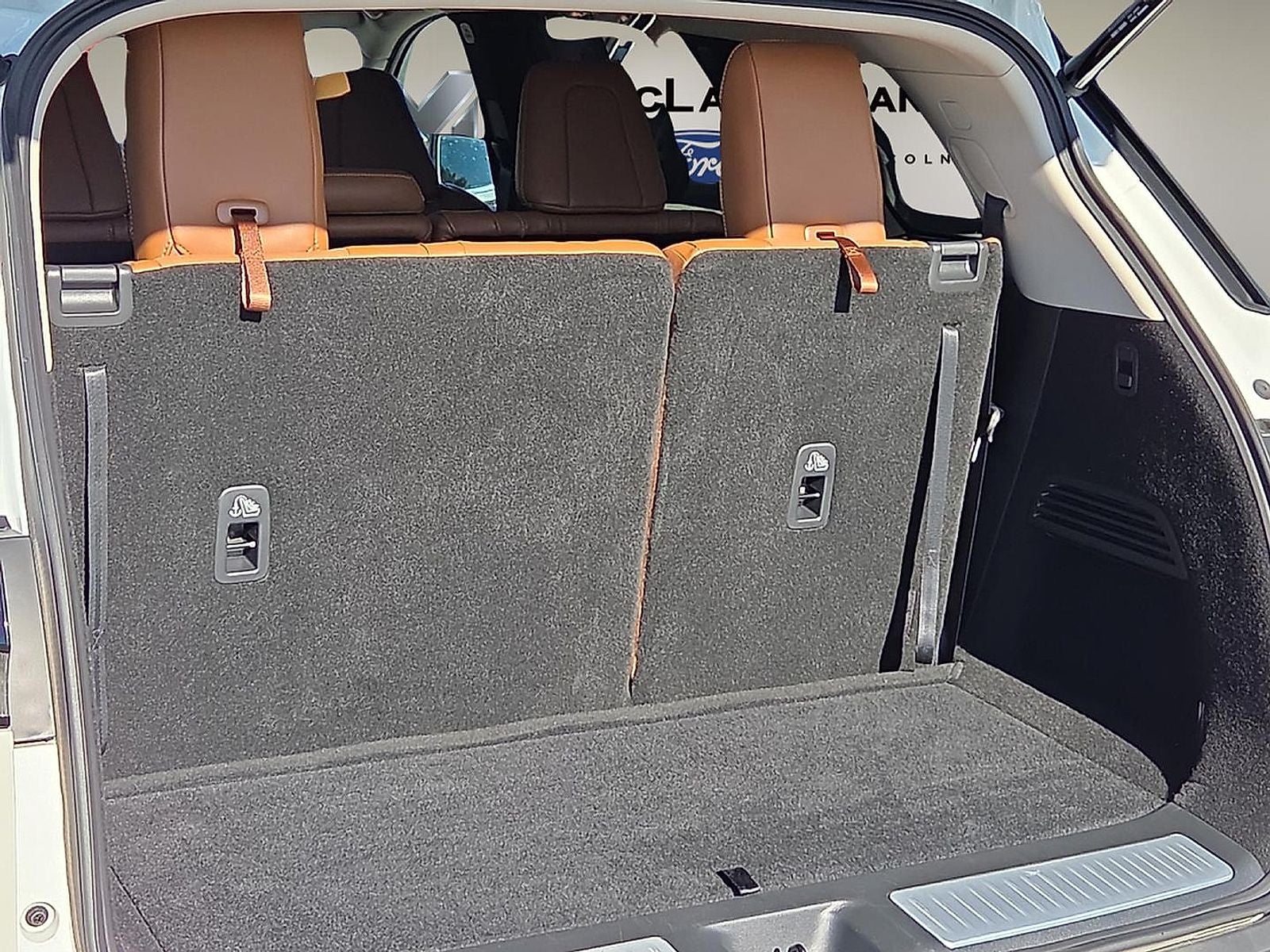 2025 INFINITI QX60 Sensory