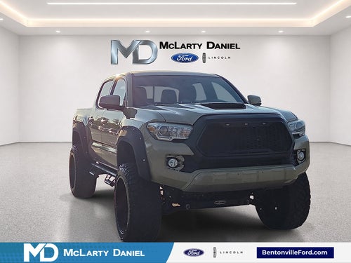 2017 Toyota Tacoma TRD Sport