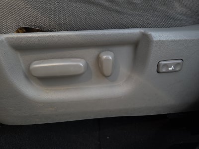 2012 Toyota Tundra Grade CrewMax