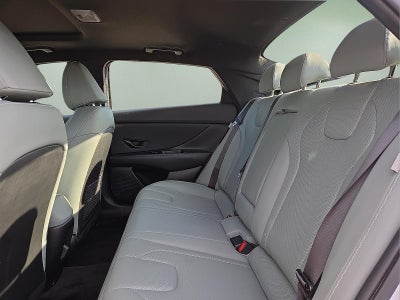 2025 Hyundai Elantra Hybrid Limited