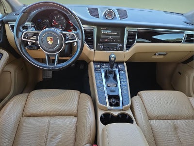 2018 Porsche Macan Base