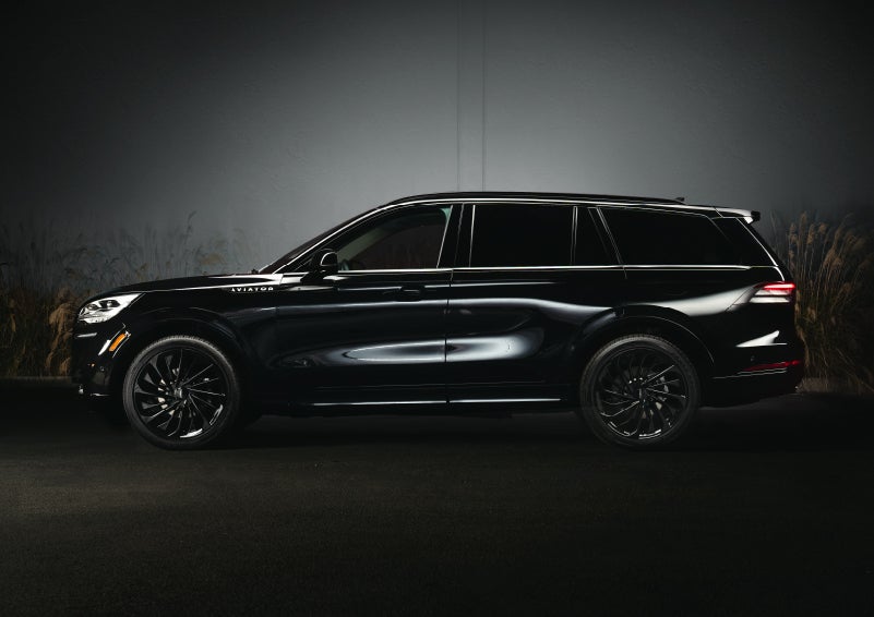 A 2024 Lincoln Aviator® SUV is shown in the Infinite Black exterior color | McLarty Daniel Lincoln in Bentonville AR
