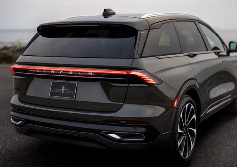 The rear of a 2024 Lincoln Black Label Nautilus® SUV displays full LED rear lighting. | McLarty Daniel Lincoln in Bentonville AR