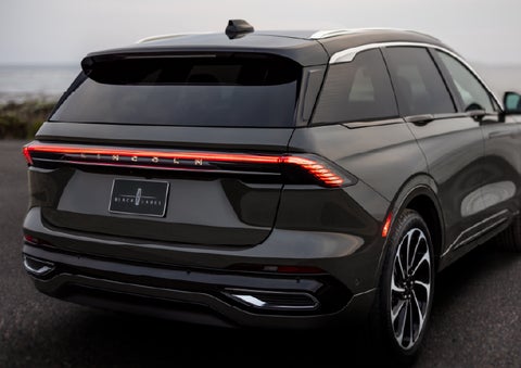 The rear of a 2026 Lincoln Black Label™ Nautilus® SUV displays full LED rear lighting. | McLarty Daniel Lincoln in Bentonville AR