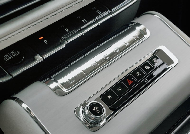 The piano key gear selector of a 2027 Lincoln Aviator® Back Label™ SUV. | McLarty Daniel Lincoln in Bentonville AR